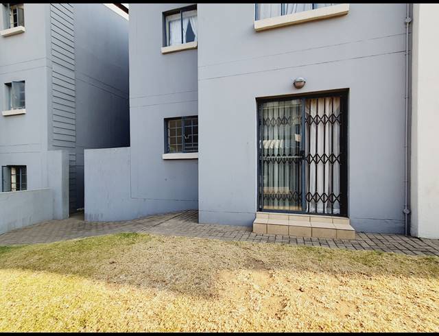 1 BEDROOM APARTMENT FOR SALE IN NOORDWYK